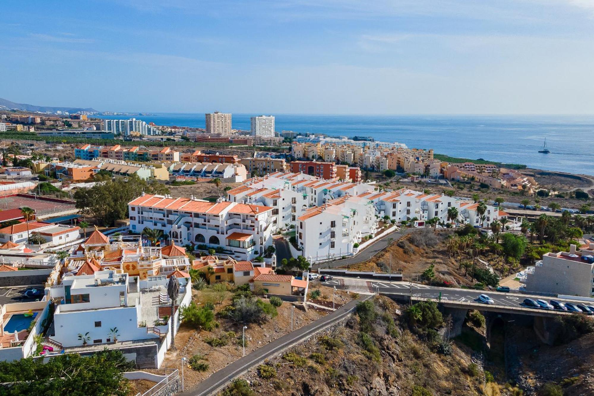 Fabulous Contemporary 5 Bedroom Villa With Private Heated Pool, Sleeps Max 13 Callao Salvaje Buitenkant foto