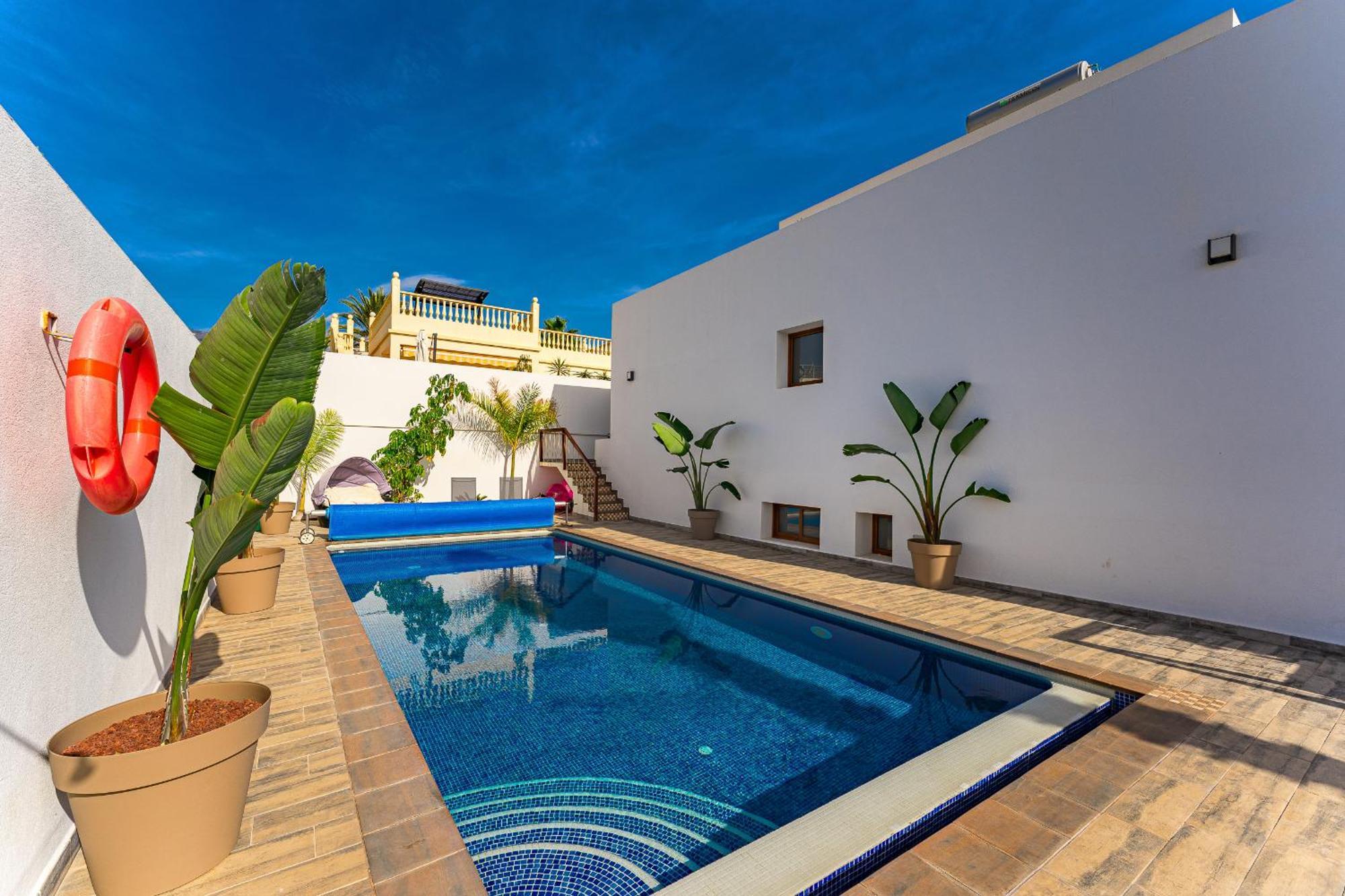 Fabulous Contemporary 5 Bedroom Villa With Private Heated Pool, Sleeps Max 13 Callao Salvaje Buitenkant foto