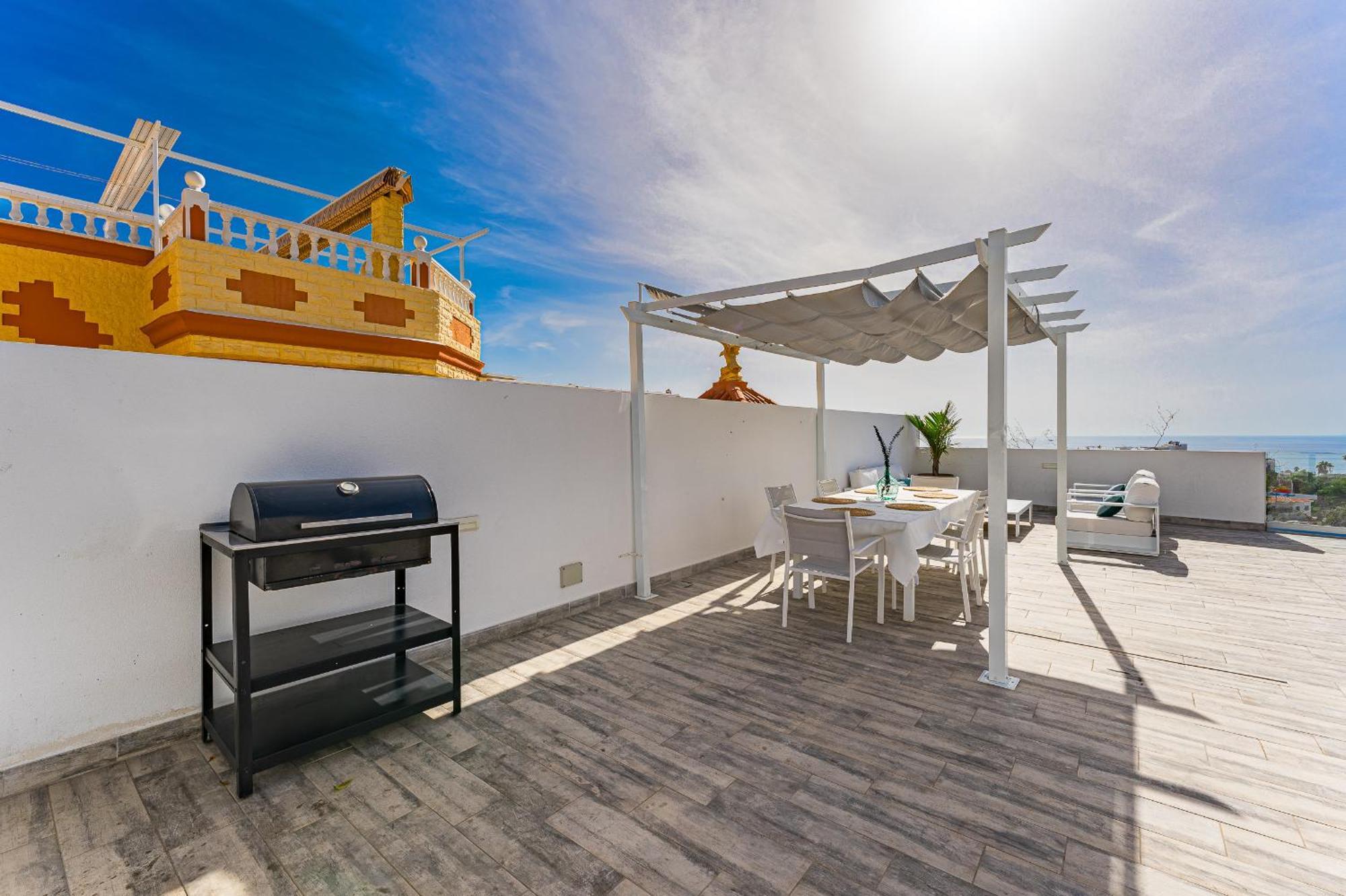 Fabulous Contemporary 5 Bedroom Villa With Private Heated Pool, Sleeps Max 13 Callao Salvaje Buitenkant foto